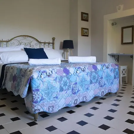 Villa Laura Savoca